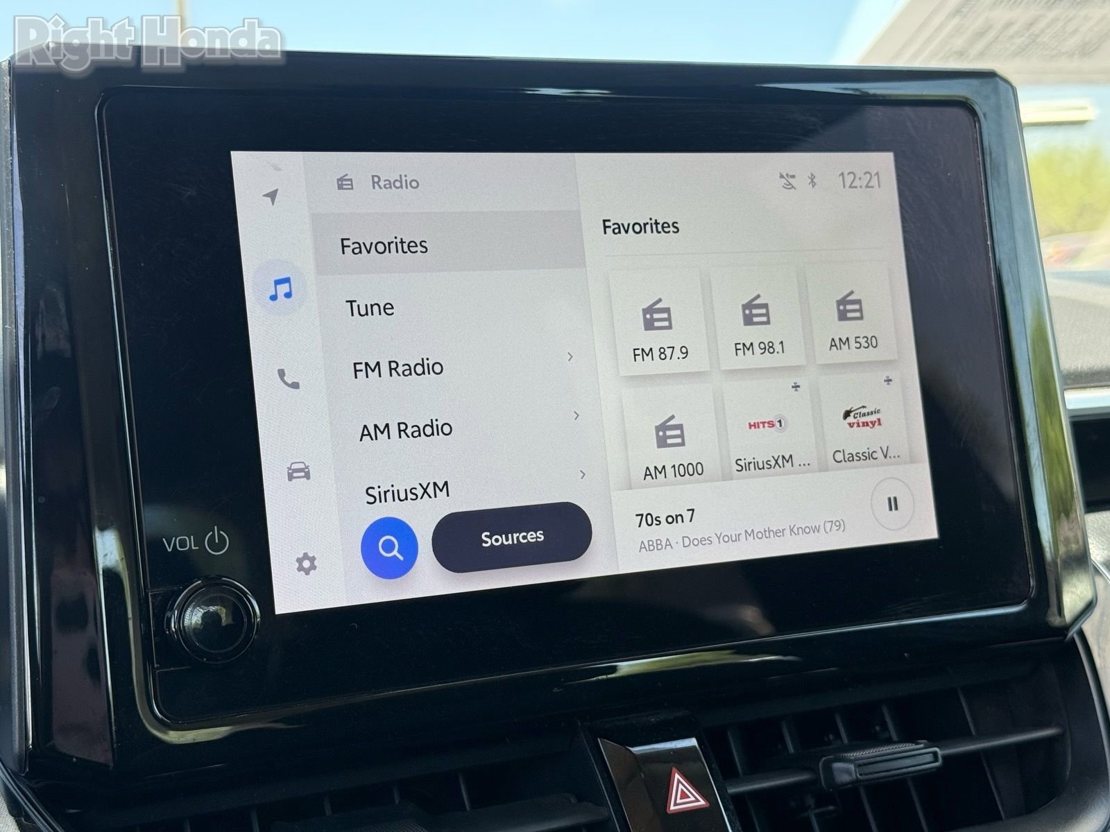 Used 2024 Toyota Corolla LE FWD image 21