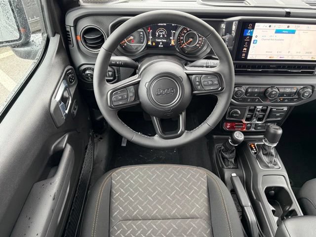 New 2026 Jeep Gladiator Mojave w/ Safety Group AWD/4WD image 33