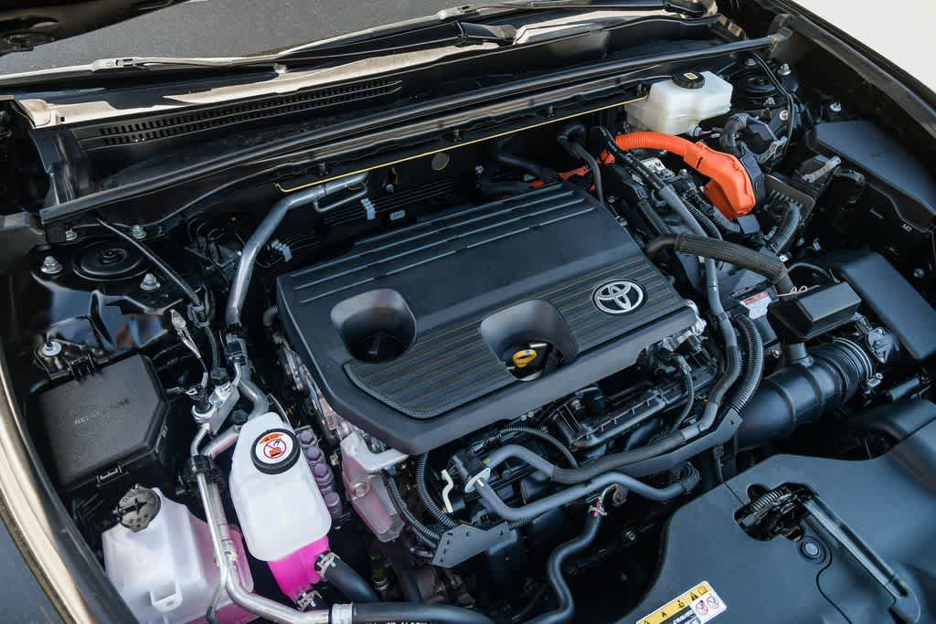Used 2025 Toyota Crown AWD/4WD image 27