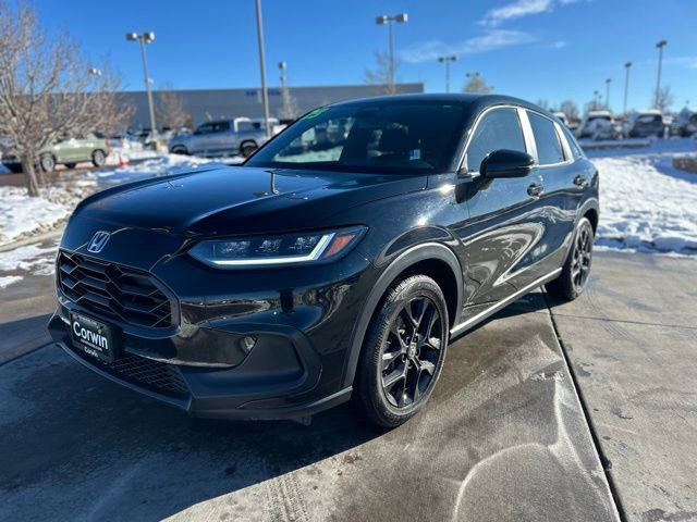 Used 2023 Honda HR-V Sport image 3