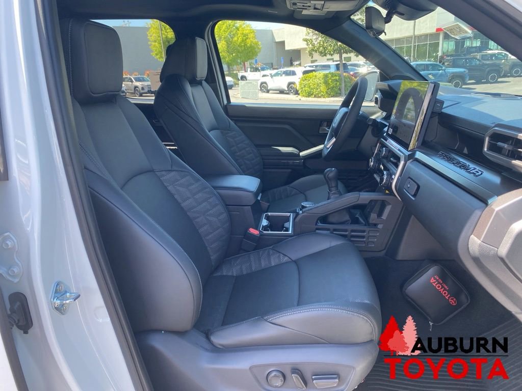New 2026 Toyota Tacoma TRD Off-Road AWD/4WD image 12