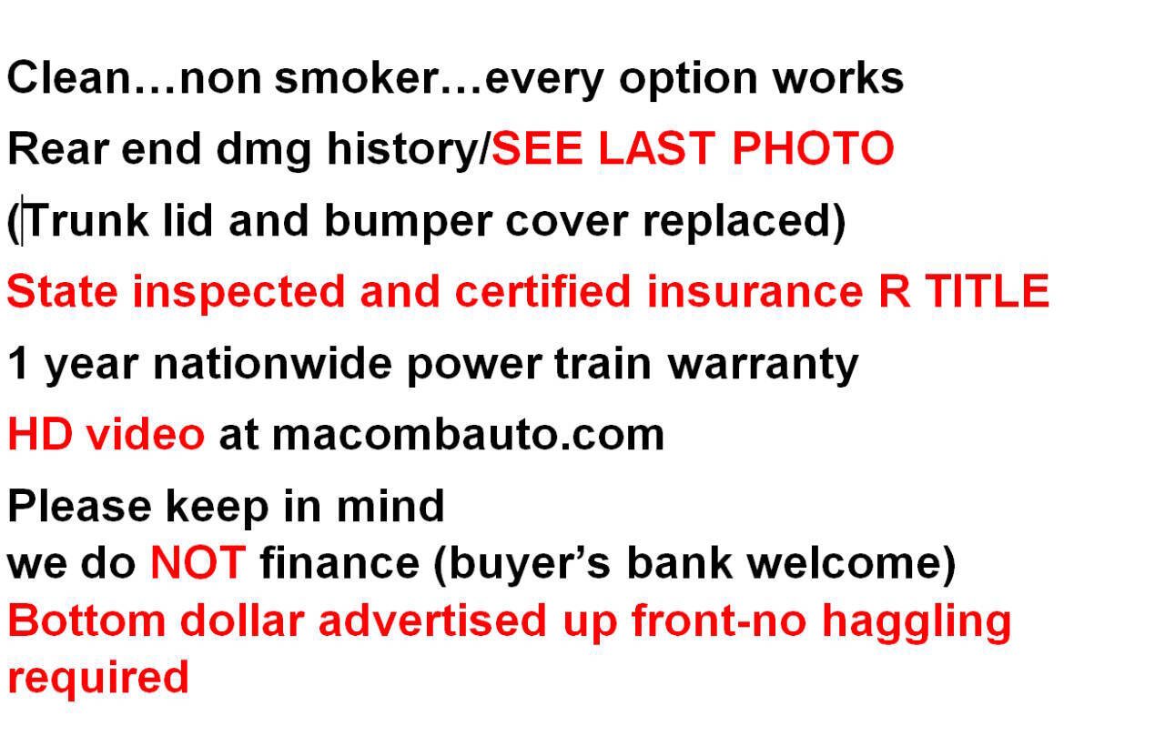 Used 2022 Buick Enclave Premium w/ Surround and Sites Package FWD image 3