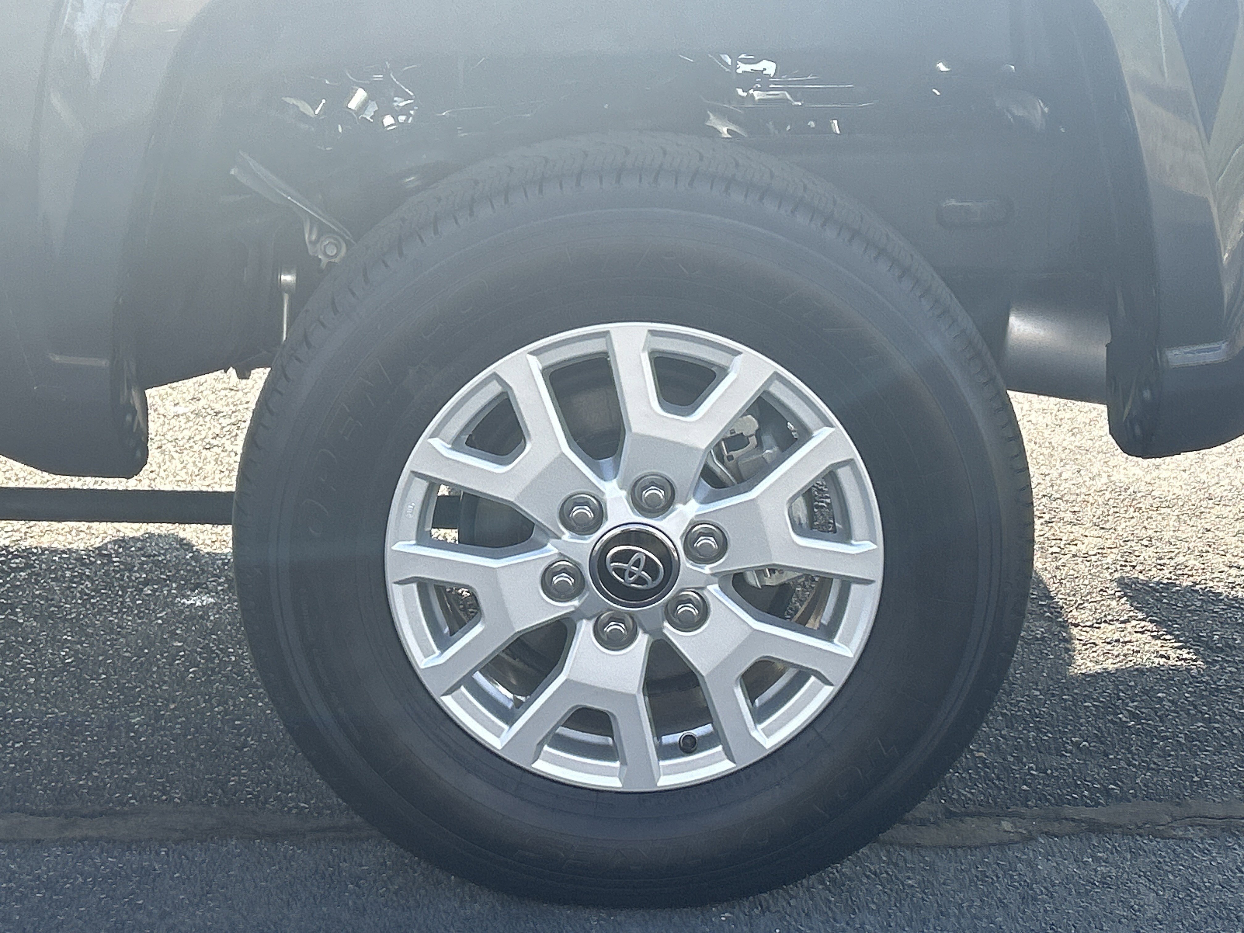 Used 2025 Toyota Tacoma SR5 image 35