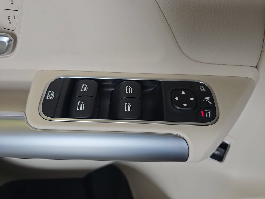 Certified 2024 Mercedes-Benz GLA 250 image 30