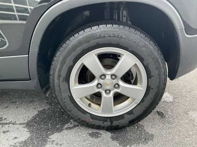 Used 2015 Chevrolet Trax LS w/ LPO, Cargo Package AWD/4WD image 9