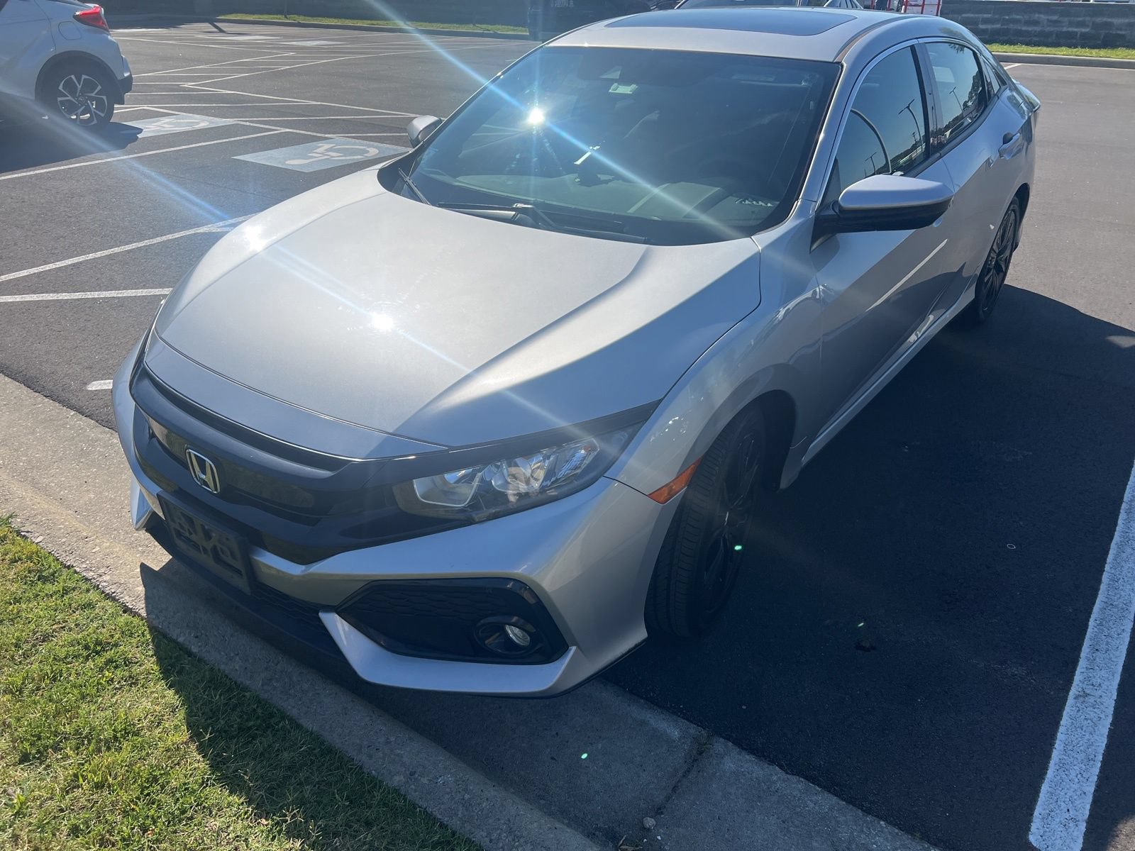 Used 2019 Honda Civic EX image 19
