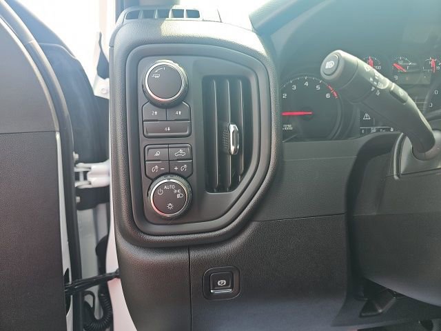 New 2025 Chevrolet Silverado 2500 Custom w/ Custom Value Package image 21