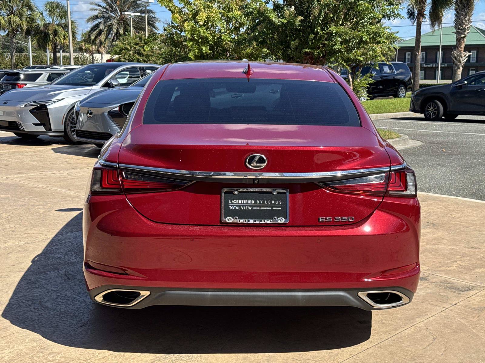 Used 2024 Lexus ES 350 w/ Premium Package FWD image 4