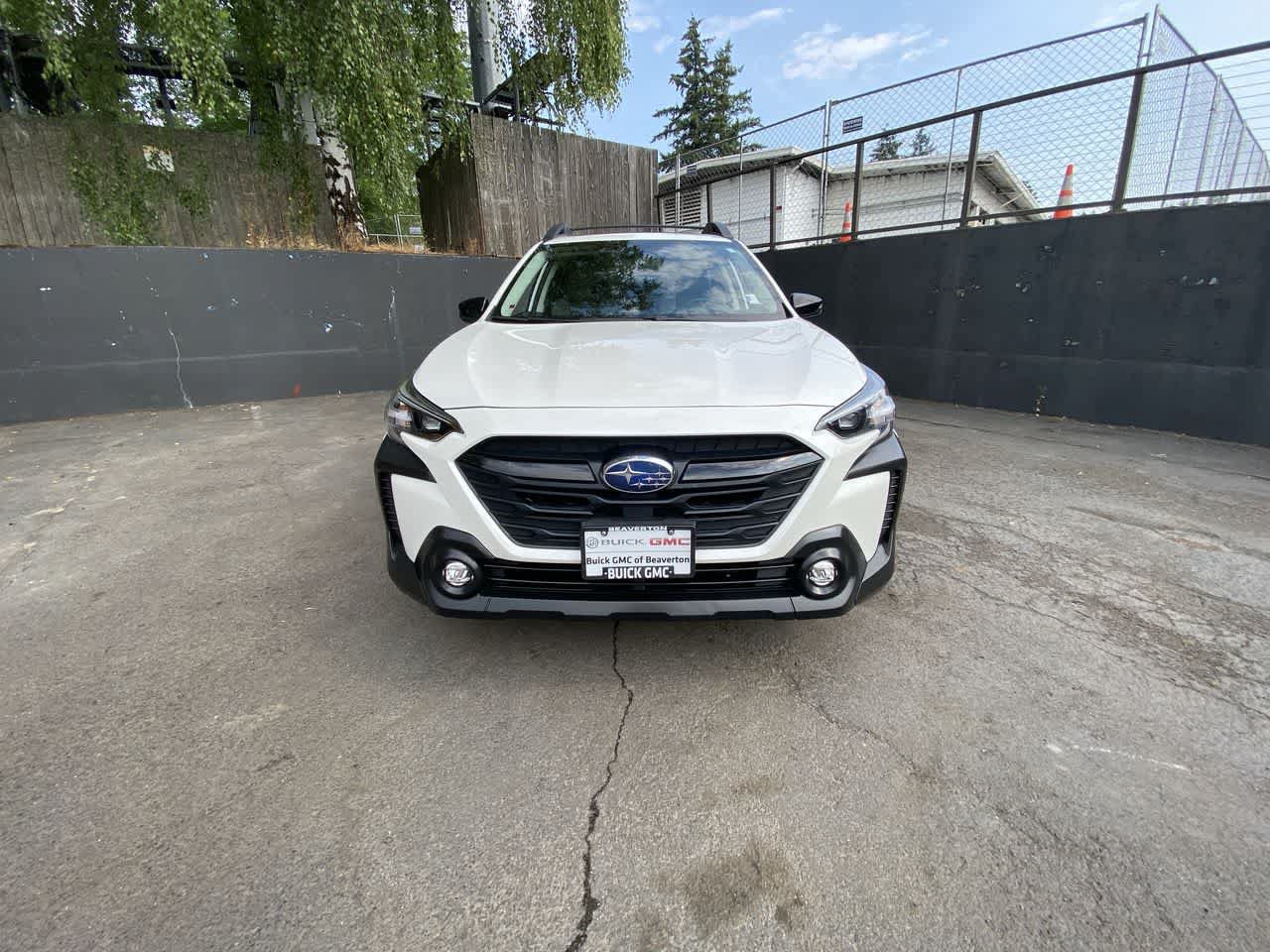 Used 2023 Subaru Outback Onyx Edition AWD/4WD image 9