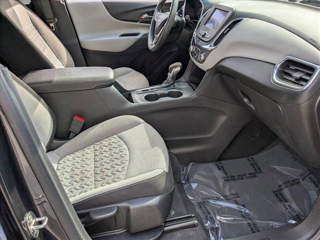 Used 2022 Chevrolet Equinox LS w/ LS Convenience Package image 18