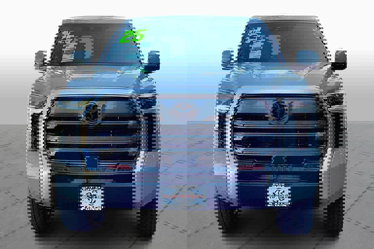 Used 2025 Toyota Tundra Limited image 3