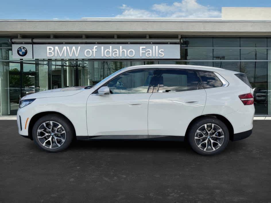 New 2026 BMW X3 xDrive30 w/ Premium Package AWD/4WD image 4