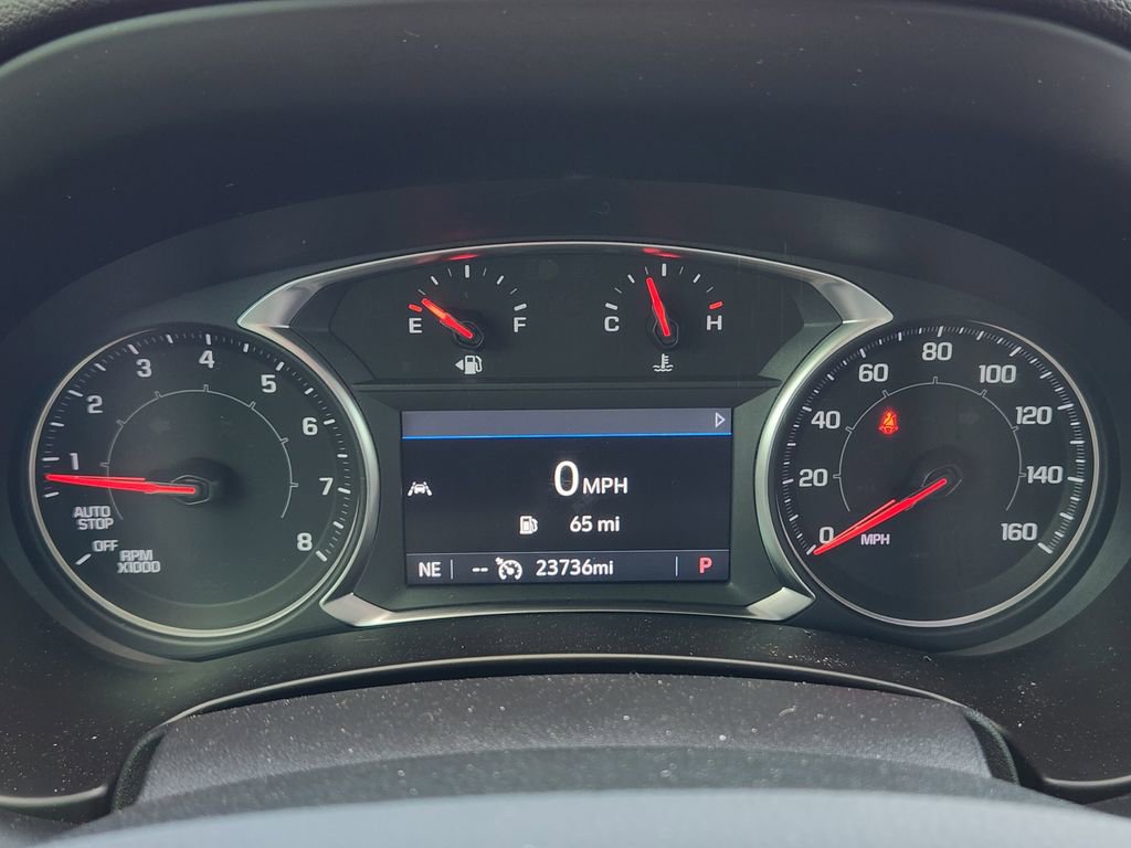 Used 2024 GMC Terrain SLT w/ Tech Package image 23