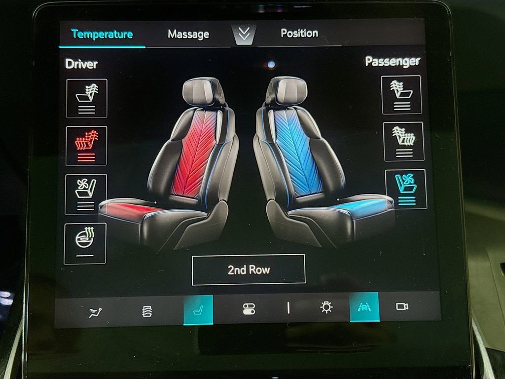 Used 2025 Cadillac Escalade IQ Sport 2 image 21