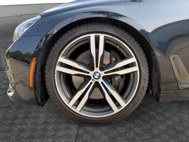 Used 2016 BMW 750i xDrive AWD/4WD image 13
