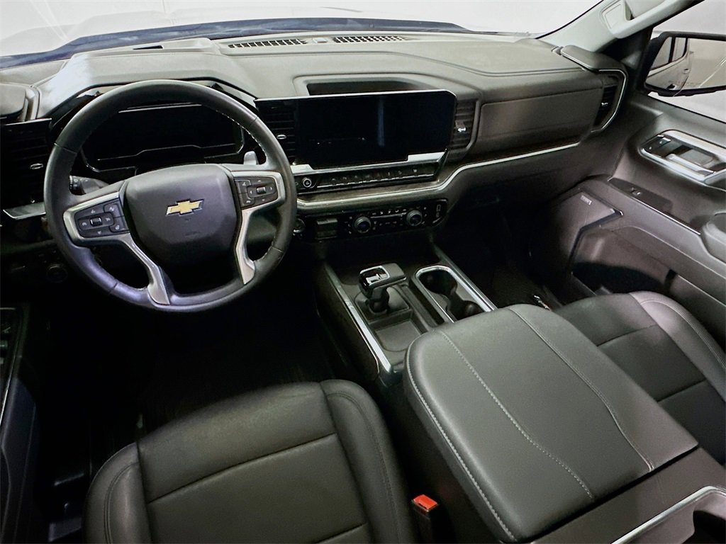 Used 2024 Chevrolet Silverado 1500 LTZ w/ LTZ Premium Package image 15