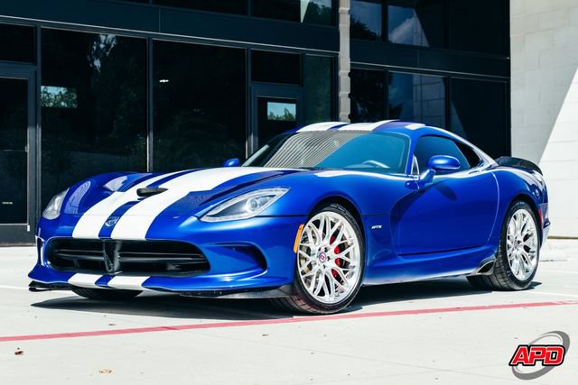 Used 2013 SRT Viper GTS w/ GTS Laguna Interior Pkg RWD image 5