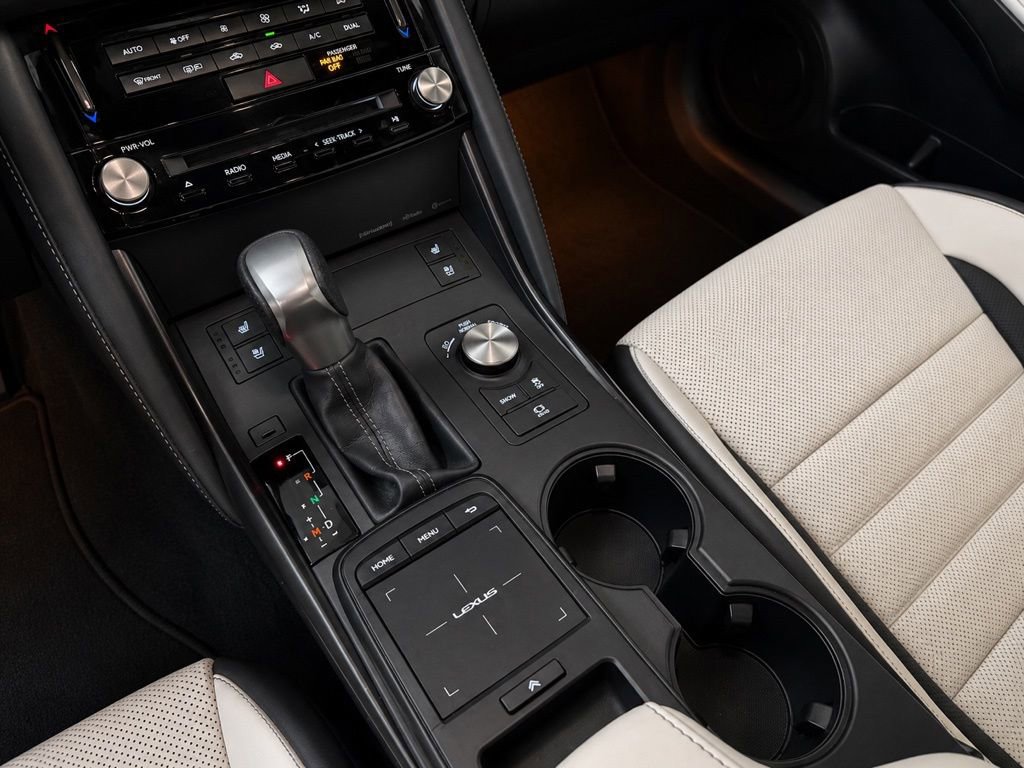 Used 2023 Lexus IS 350 F Sport w/ Memory Package AWD/4WD image 13