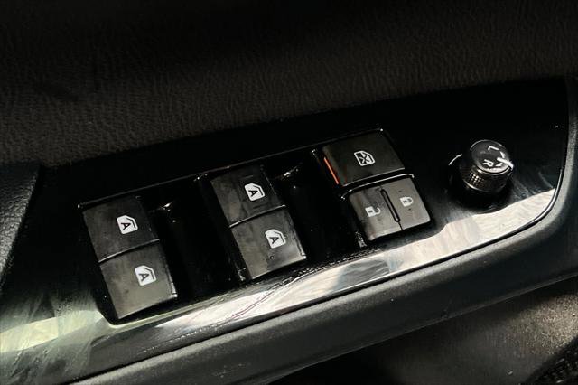 Certified 2018 Toyota Prius Four image 13