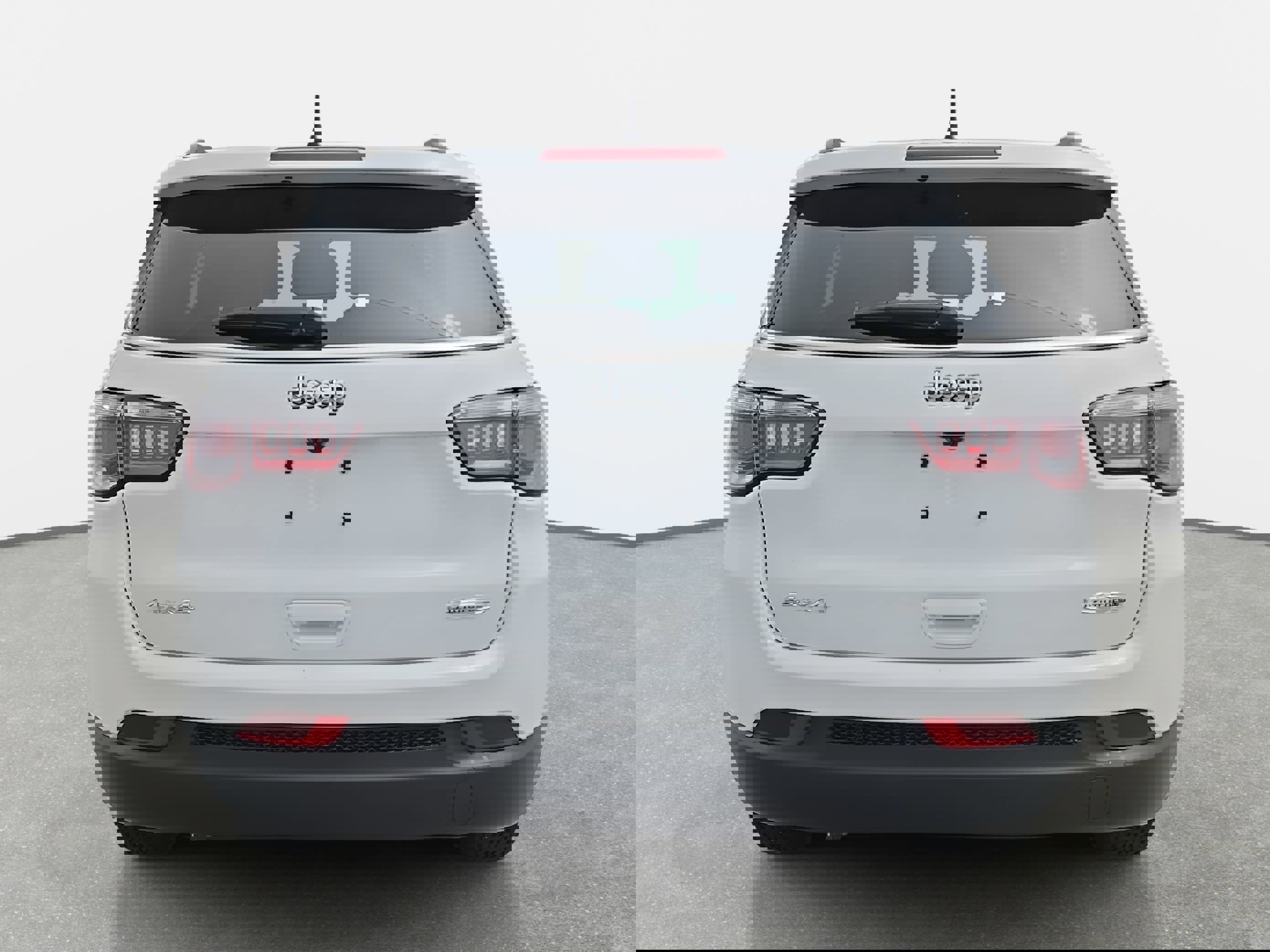 Used 2023 Jeep Compass Latitude image 6