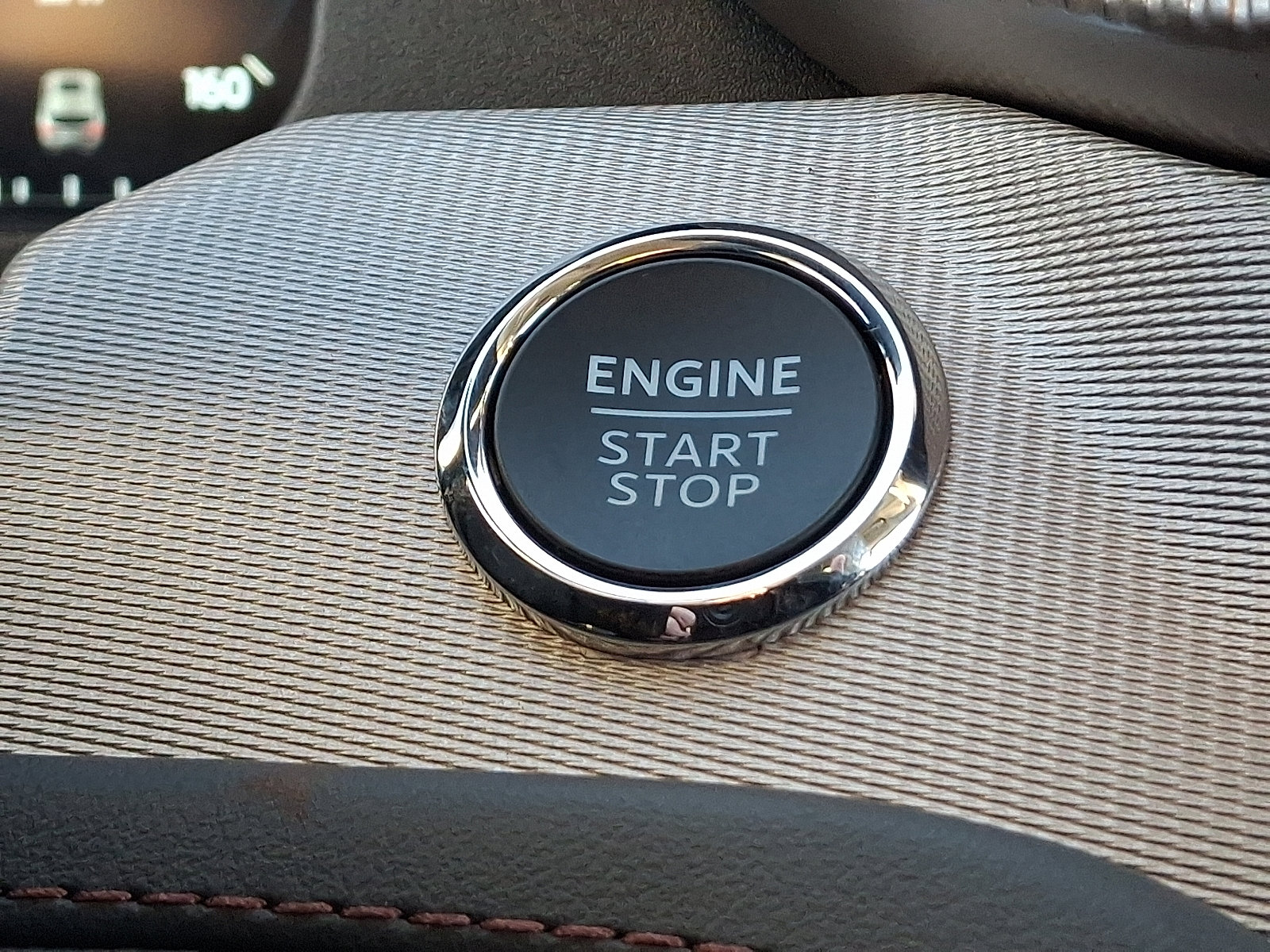 New 2026 Ford Explorer Active w/ Active Comfort Package image 14