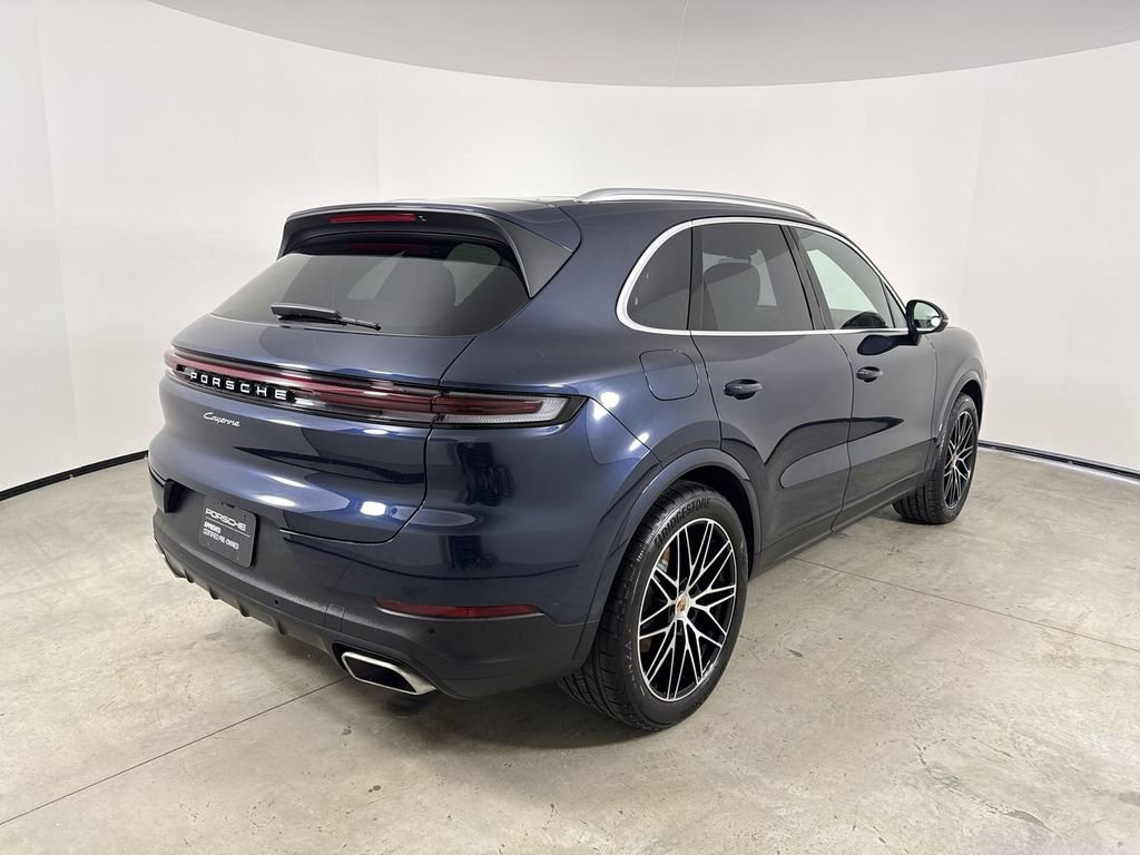 Certified 2025 Porsche Cayenne image 7