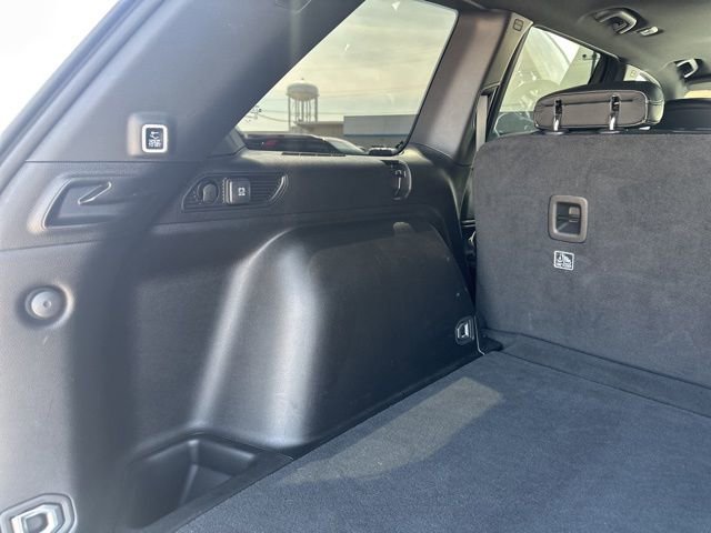 Used 2025 Jeep Grand Cherokee Altitude image 23