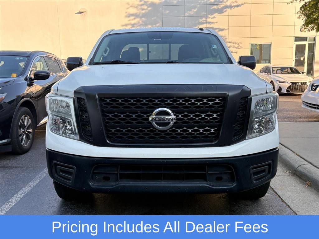Used 2019 Nissan Titan S AWD/4WD image 3