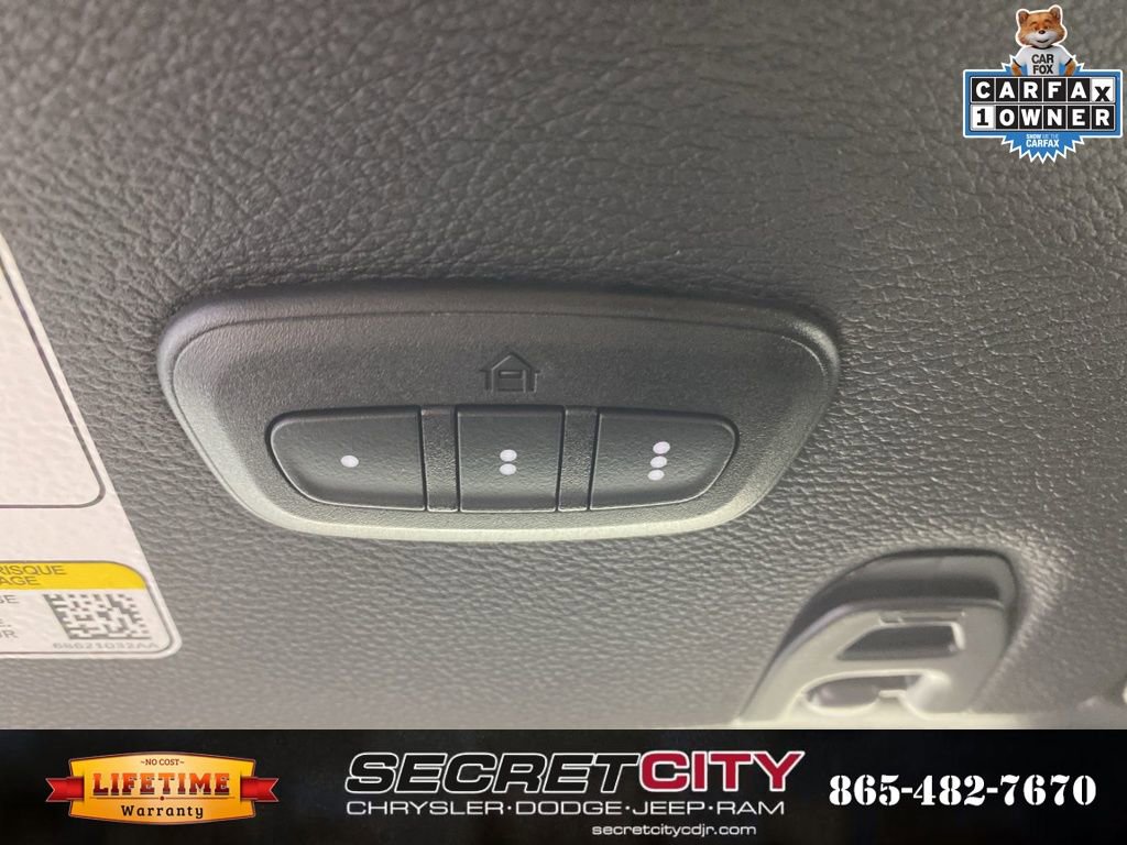 Used 2025 Jeep Wrangler Unlimited Rubicon 4xe w/ Convenience Group image 19