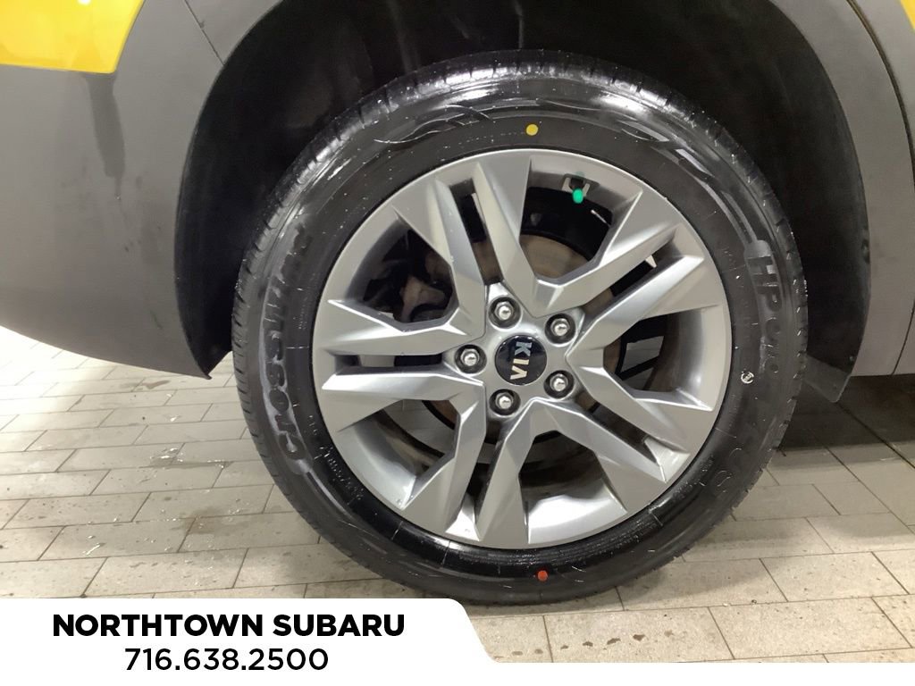 Used 2021 Kia Seltos S image 24