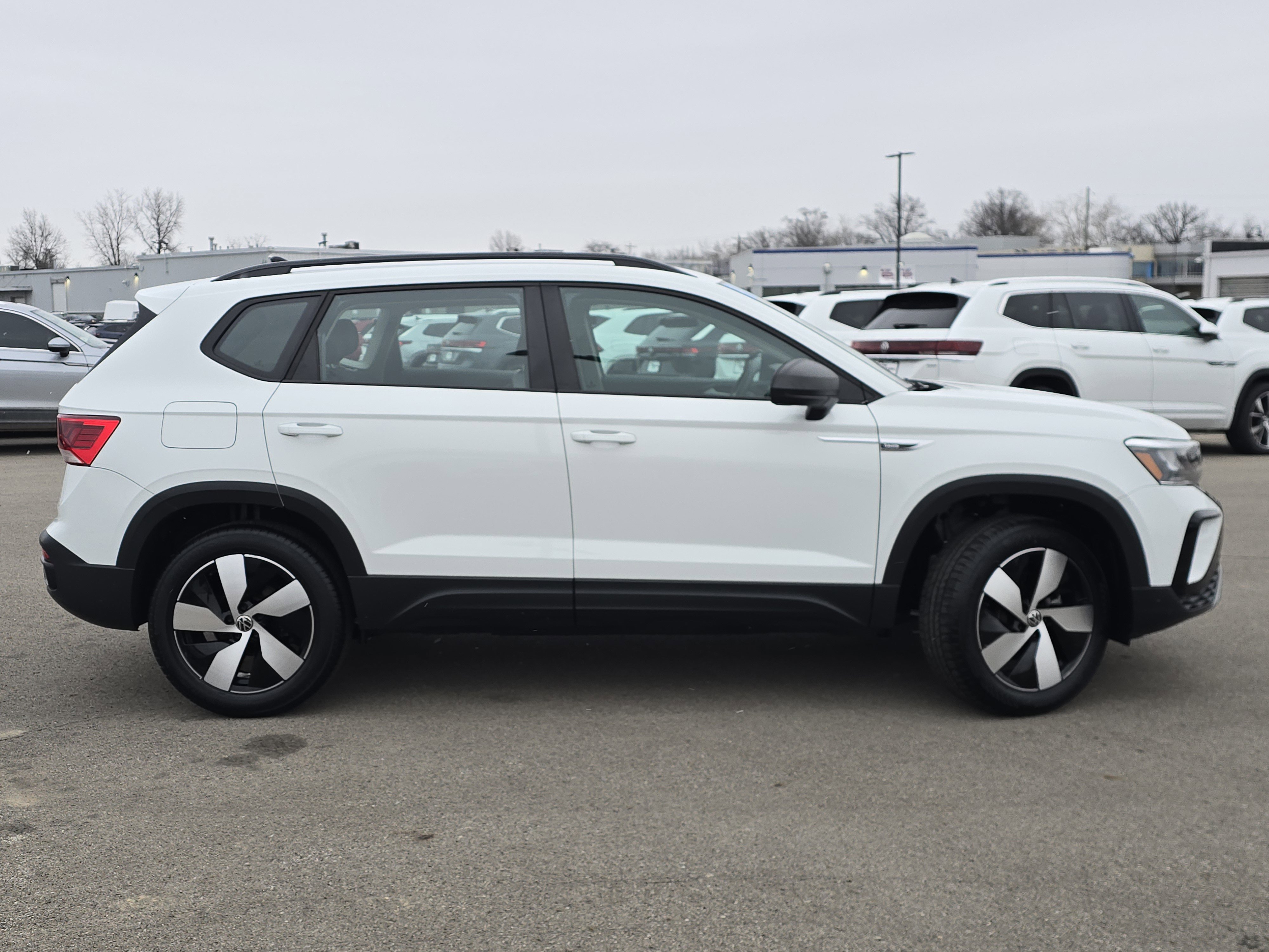 Certified 2024 Volkswagen Taos S image 8