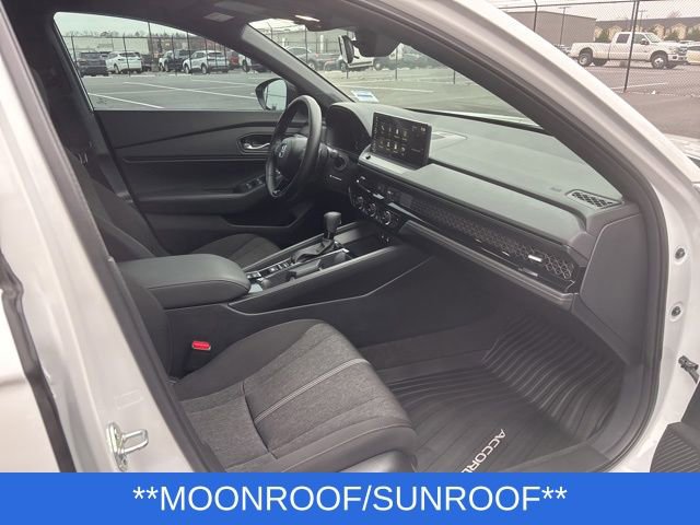 Used 2025 Honda Accord Sport image 9
