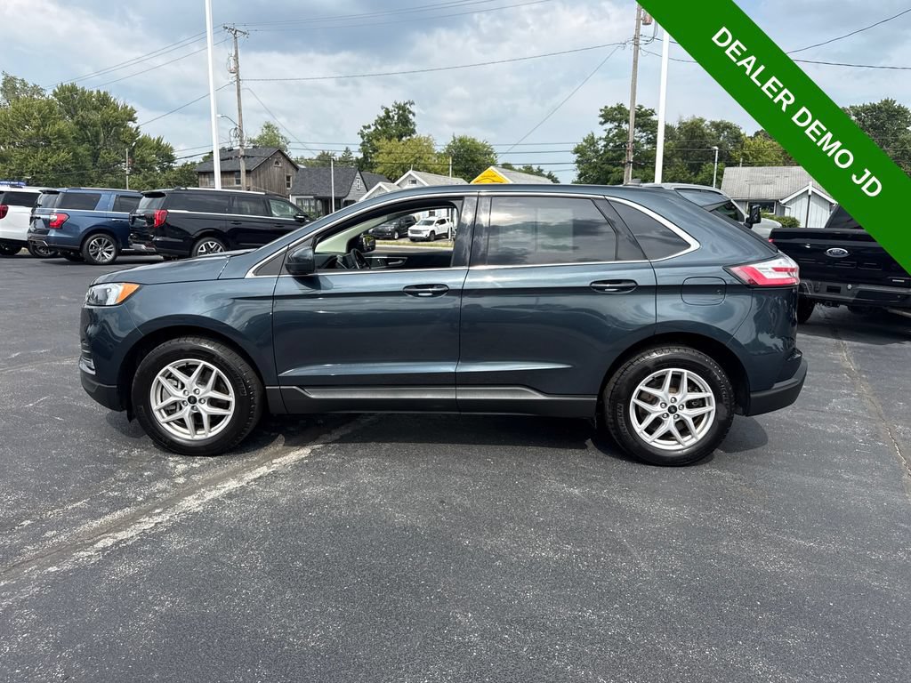 Used 2024 Ford Edge SEL w/ Convenience Package