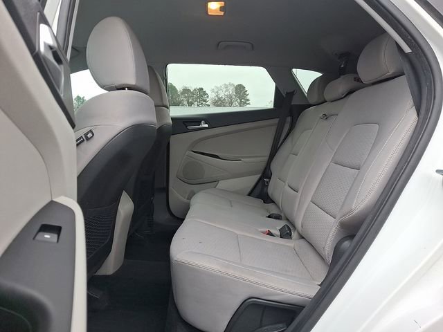 Used 2019 Hyundai Tucson SE image 12