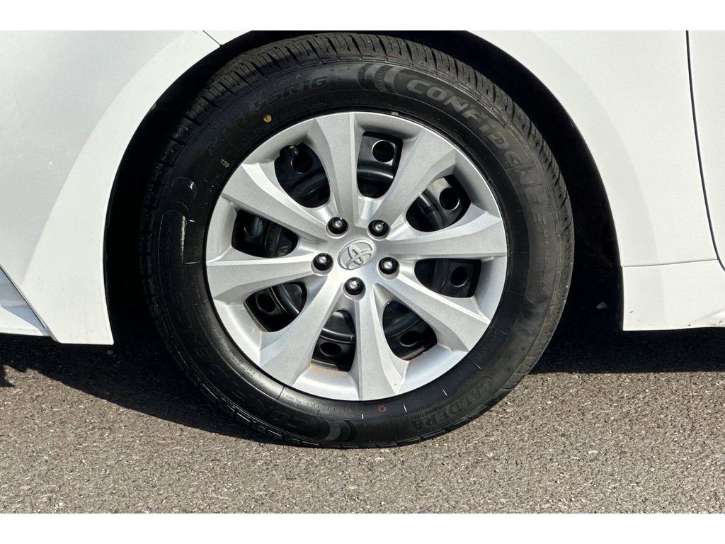 Used 2024 Toyota Corolla LE image 26