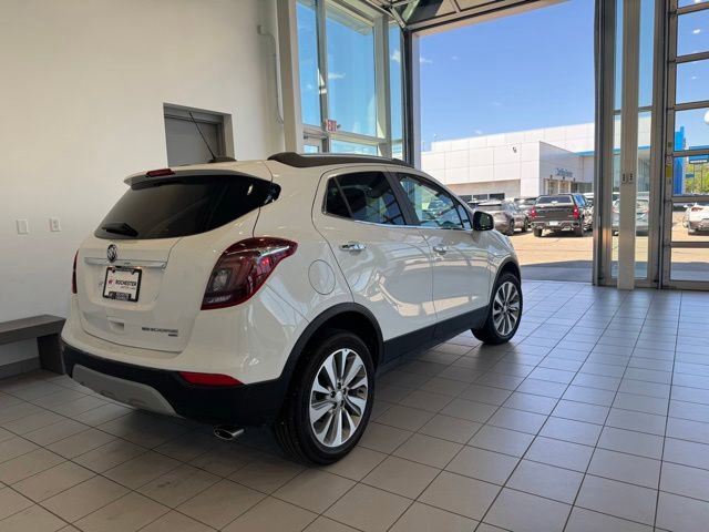 Used 2020 Buick Encore Preferred AWD/4WD image 30