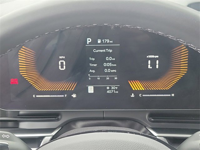 Certified 2025 Kia Carnival LXS image 11