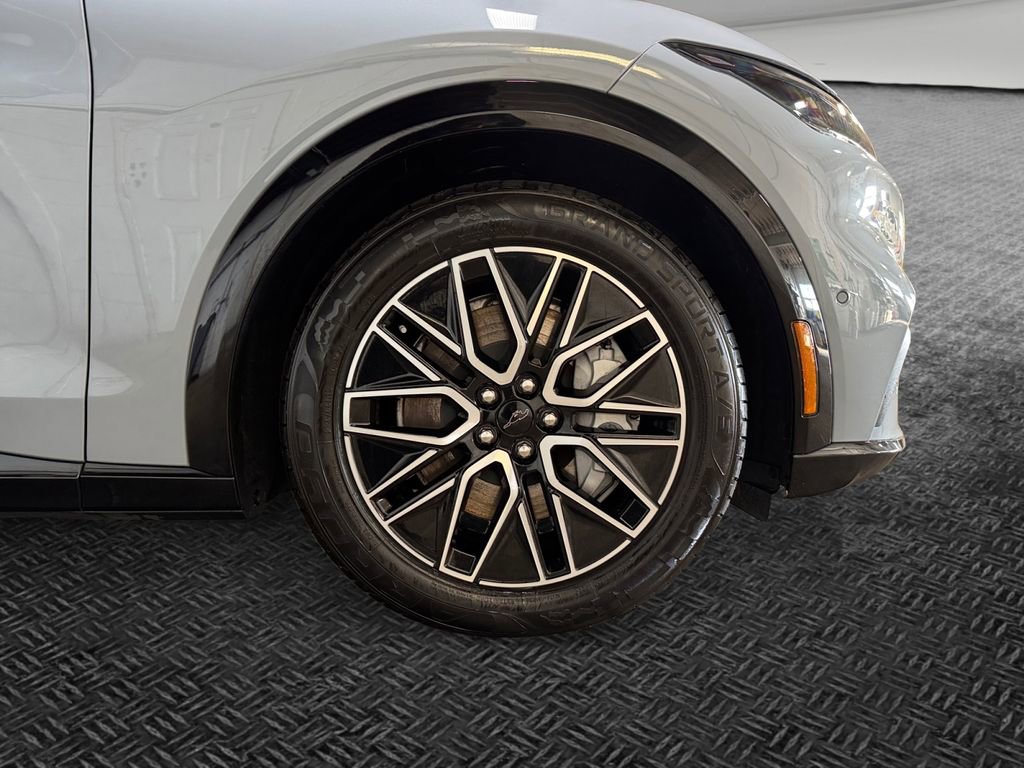 Used 2024 Ford Mustang Mach-E Premium AWD/4WD image 11