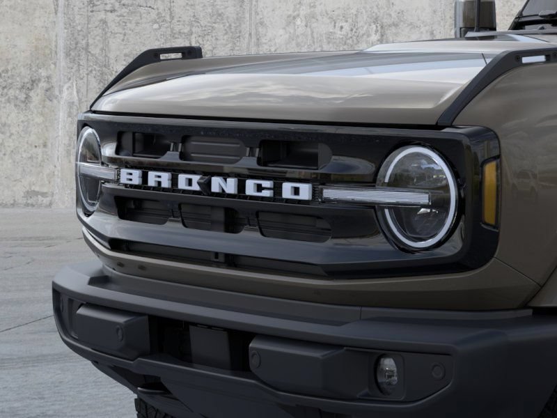 New 2026 Ford Bronco Outer Banks AWD/4WD image 21
