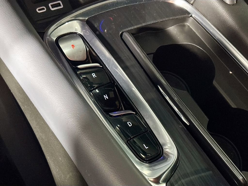 Used 2024 Buick Enclave Premium image 18