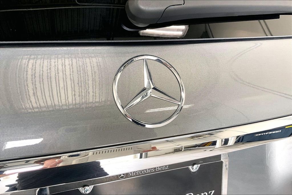 Used 2026 Mercedes-Benz GLS 450 4MATIC image 31