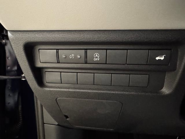 New 2026 Mitsubishi Outlander SE FWD image 10