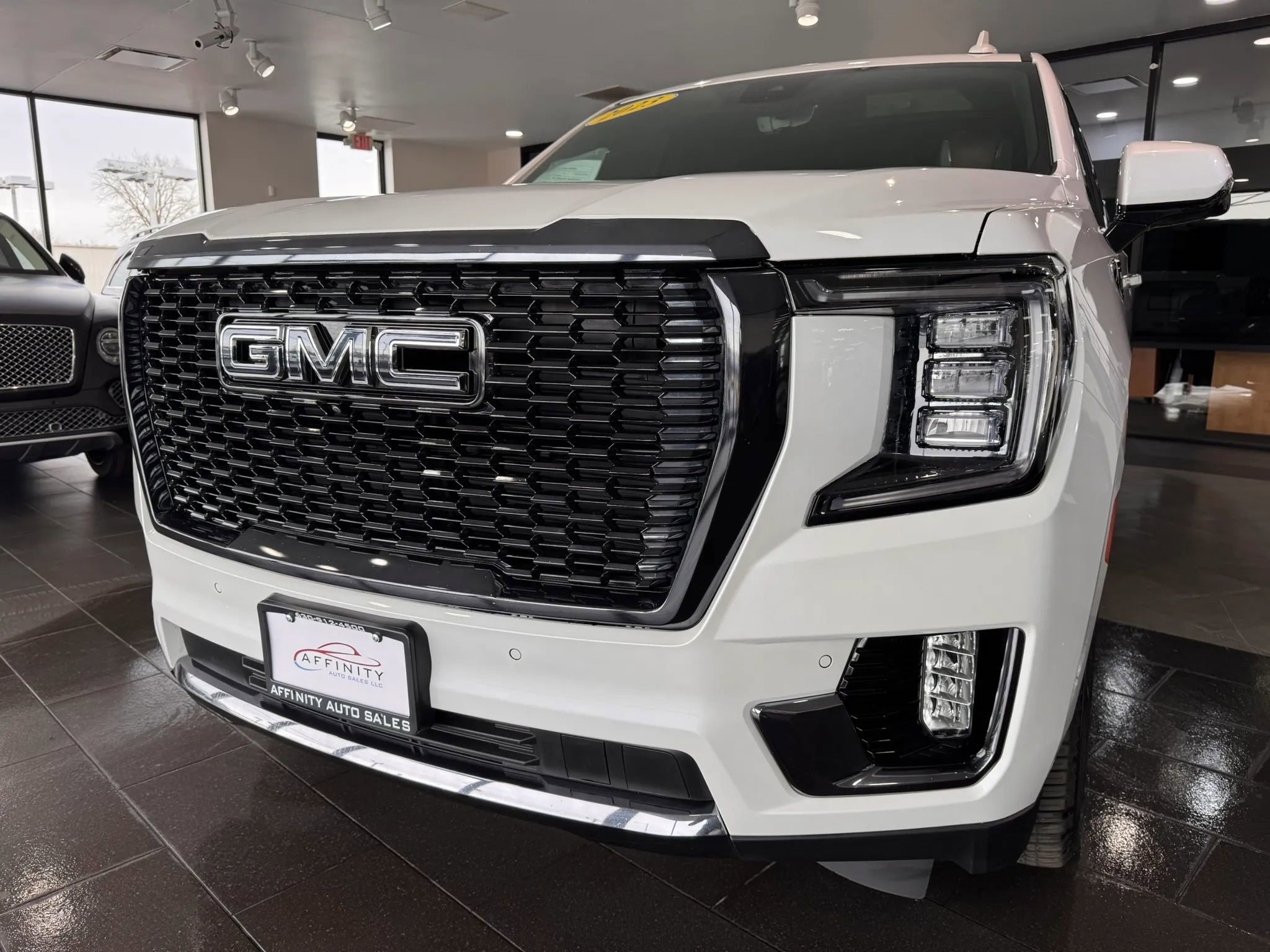 Used 2023 GMC Yukon Denali Ultimate AWD/4WD image 52