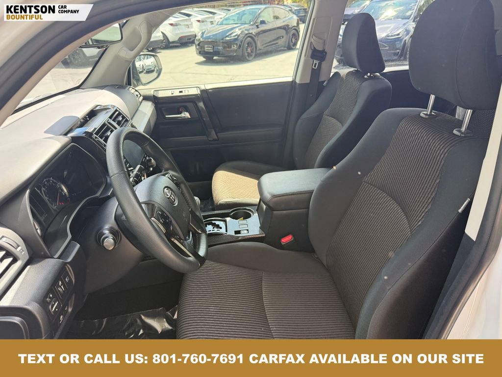 Used 2024 Toyota 4Runner TRD Off-Road image 29