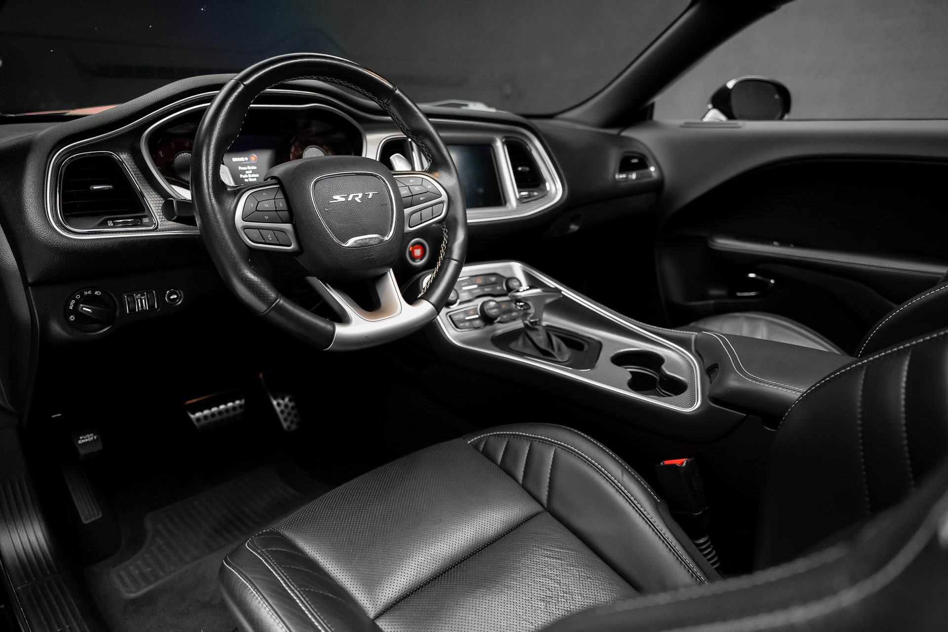 Used 2019 Dodge Challenger SRT Hellcat Redeye RWD image 2