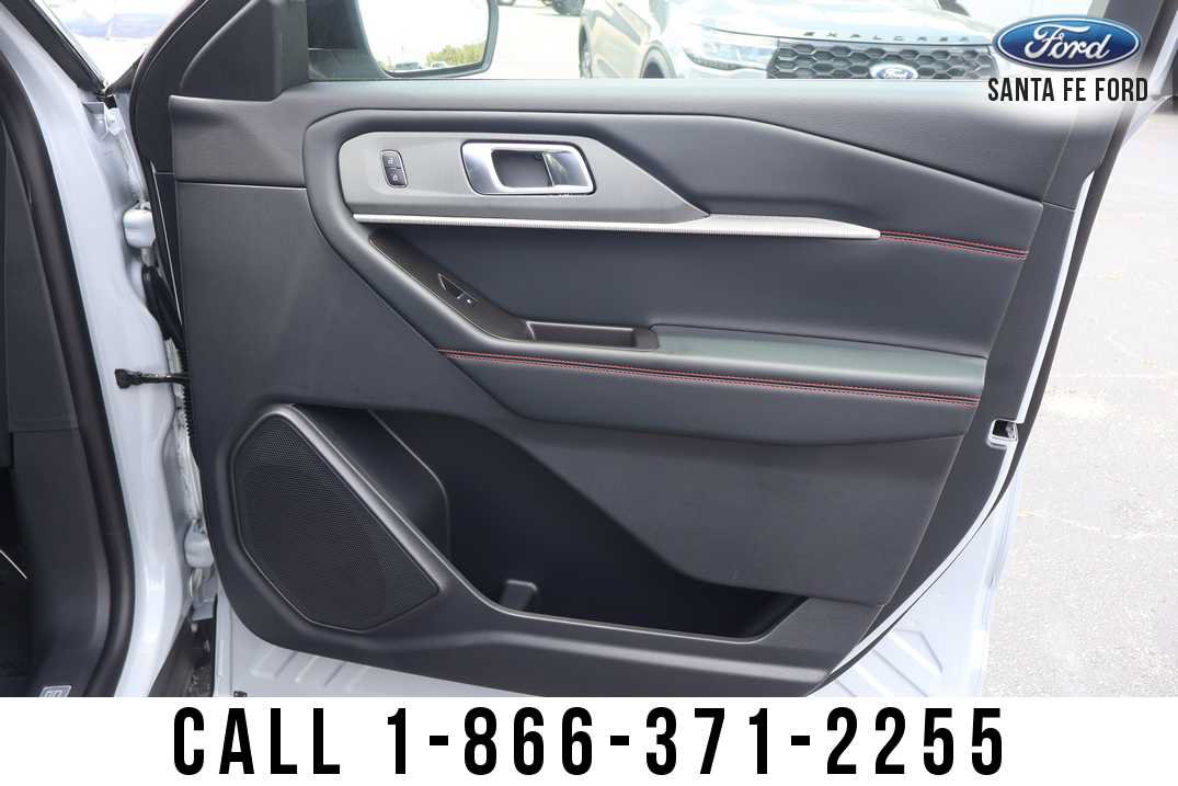 New 2026 Ford Explorer ST-Line AWD/4WD image 33