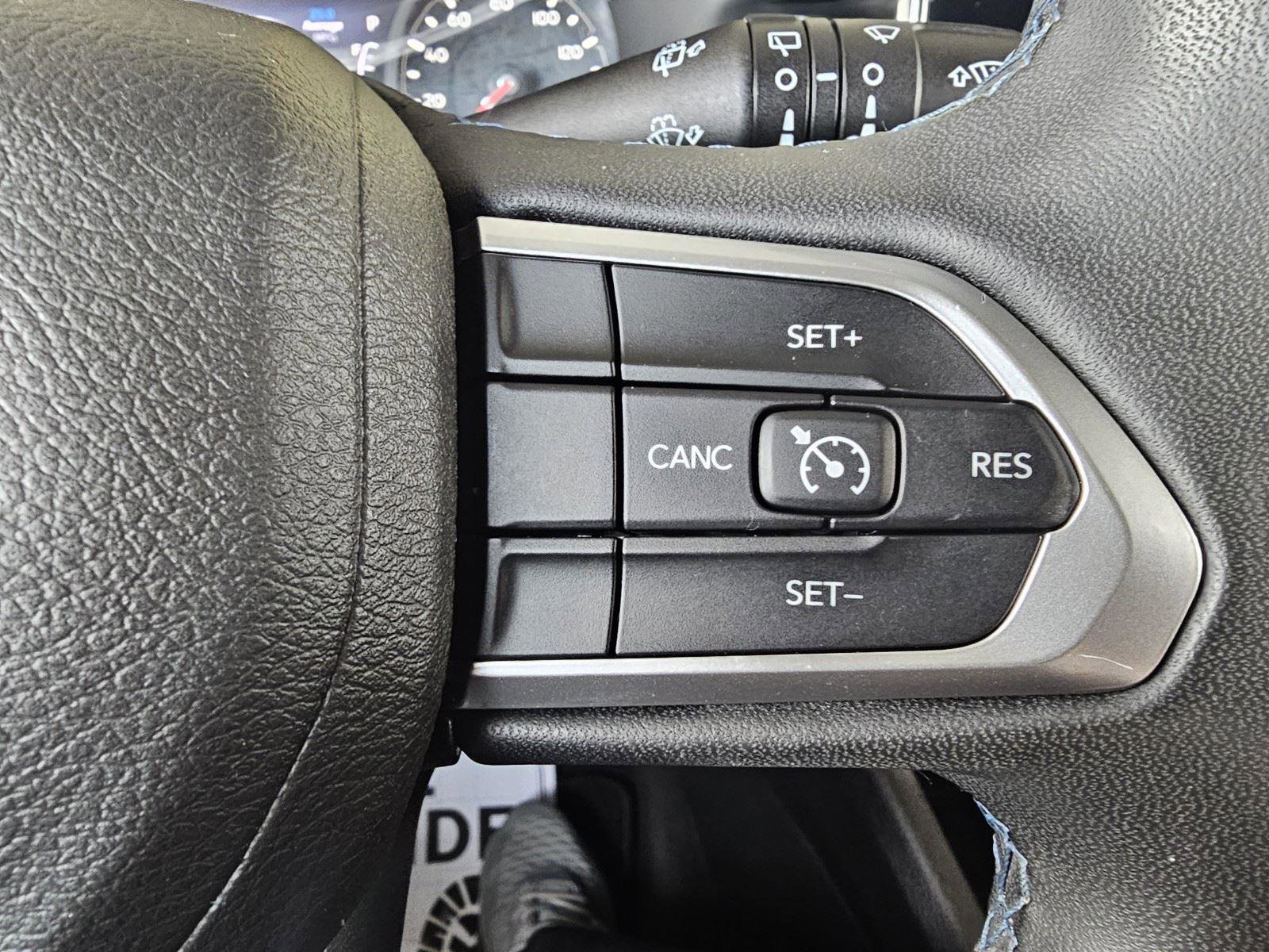 Used 2022 Jeep Compass Latitude image 23