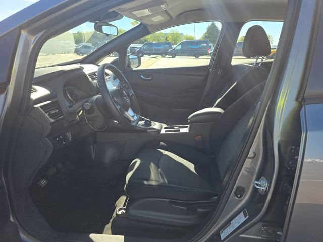 Used 2025 Nissan Leaf S FWD image 6