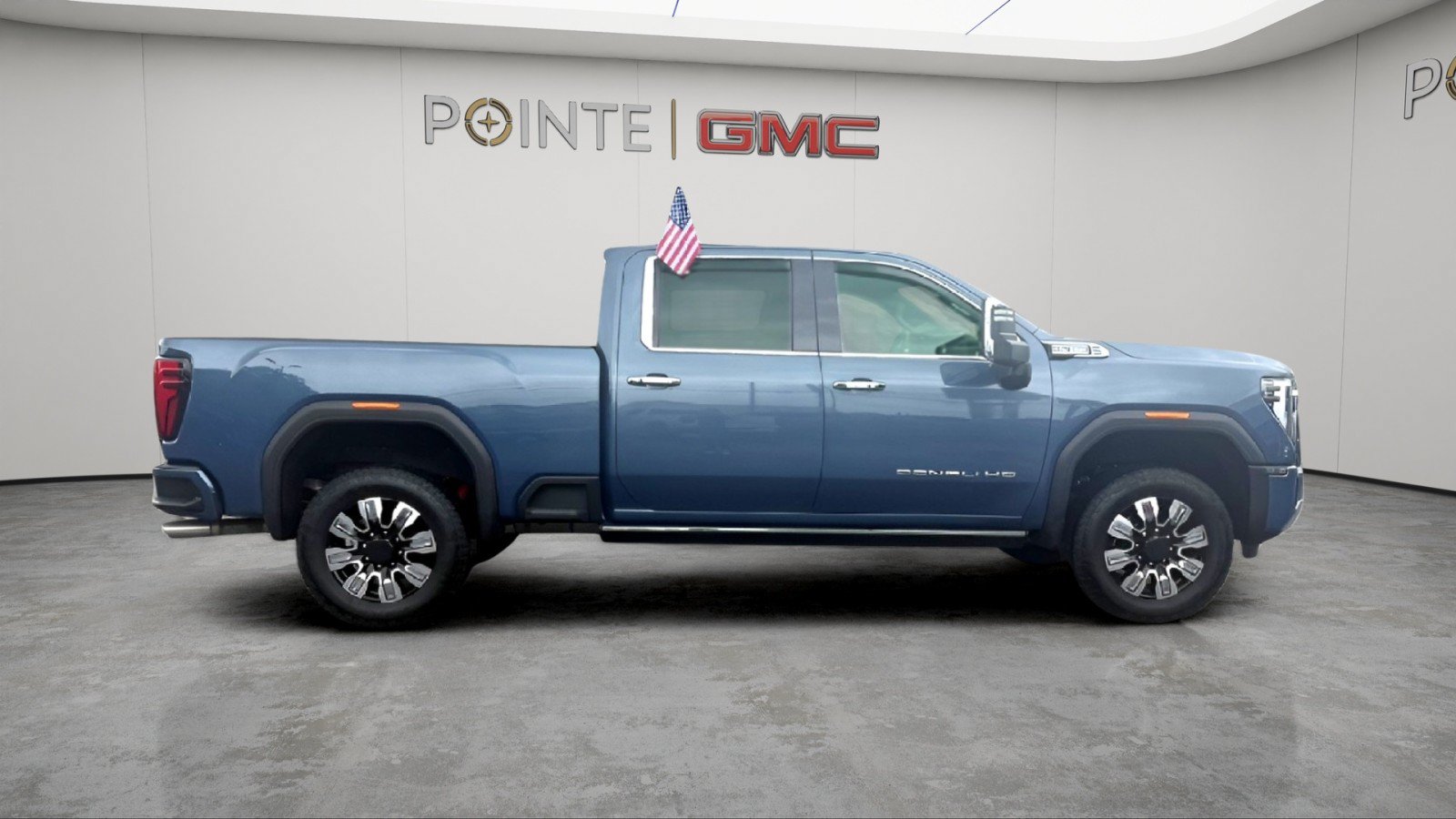 Used 2024 GMC Sierra 2500 Denali w/ Denali Reserve Package AWD/4WD image 9