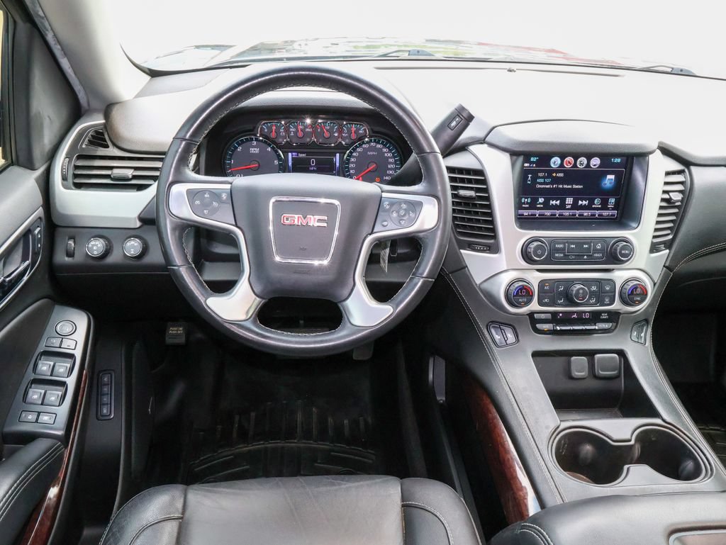 Used 2018 GMC Yukon SLT AWD/4WD image 16